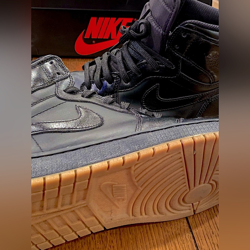 Air Jordan 1 Retro “Black Gum” High Tops Size 12